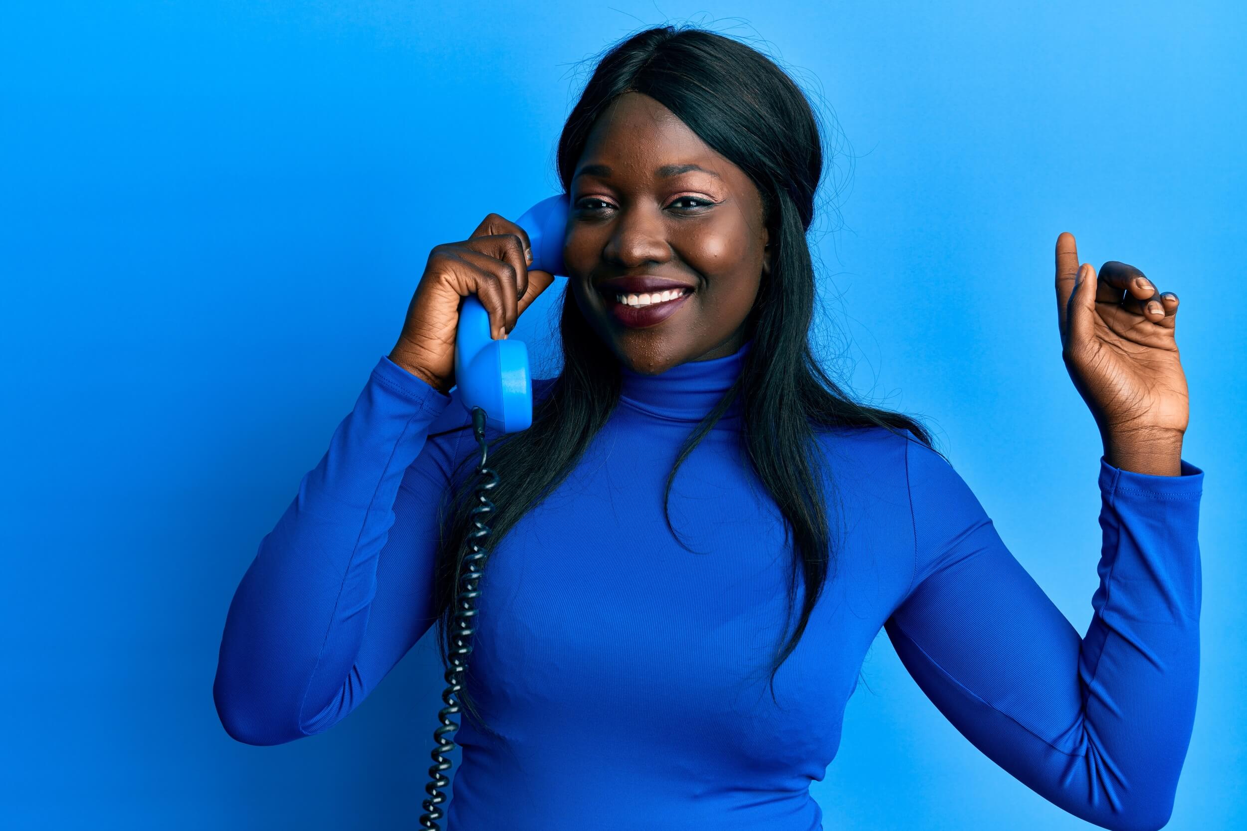 femme au téléphone