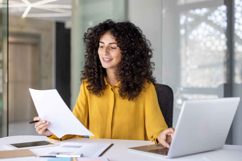 Selon entreprises.gouv.fr, les femmes représentent 28 % de la chaîne entrepreneuriale, soit un chiffre en constante progression malgré les défis de la maternité.